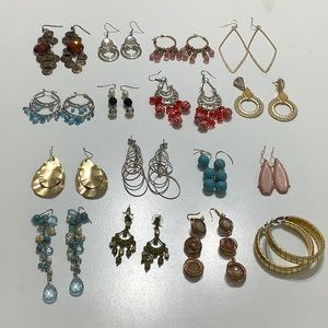 Vintage earrings lot of 16 pairs EUC